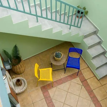 George' S House * Limnai