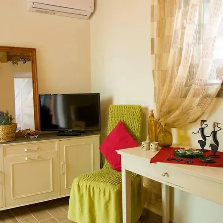 George' S House Holiday home Limnai
